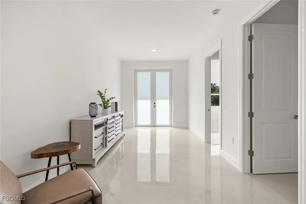 2170 Barbados Avenue Fort Myers FL 33905