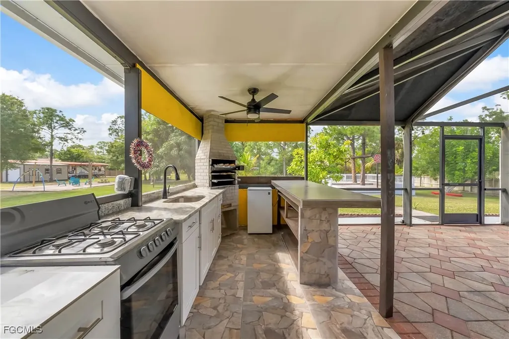 909 Williams Avenue Lehigh Acres FL 33972