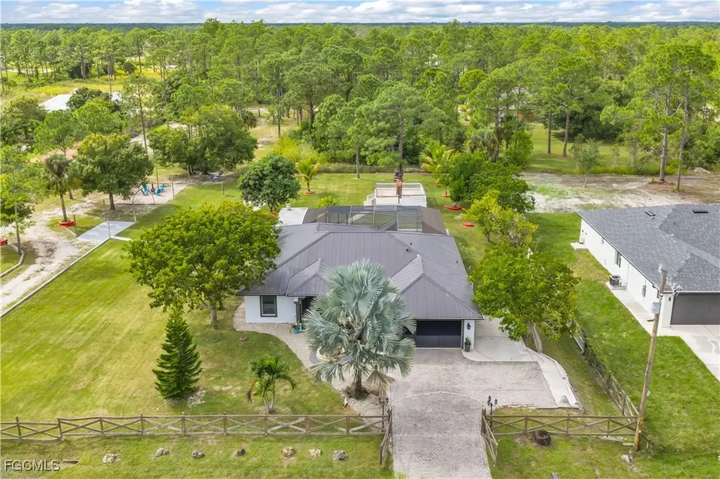 909 Williams Avenue Lehigh Acres FL 33972