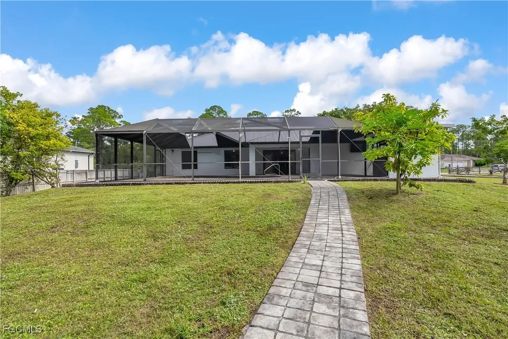 909 Williams Avenue Lehigh Acres FL 33972