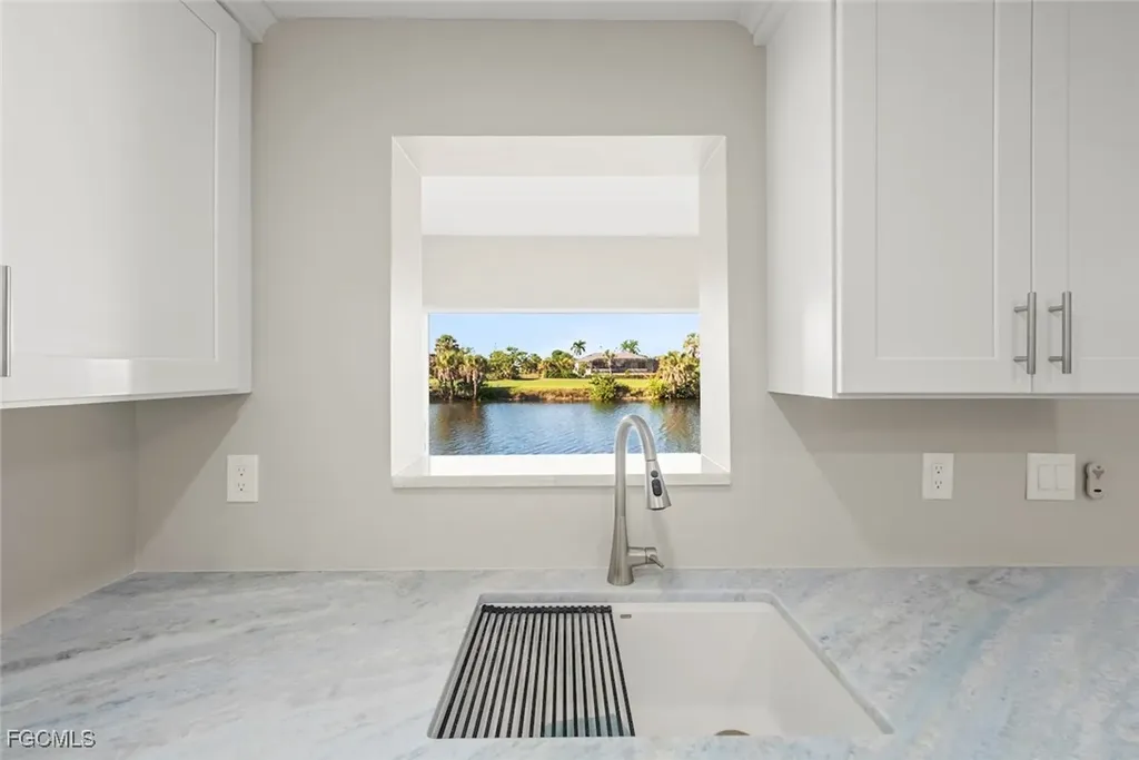 1610 Middle Gulf Drive Sanibel FL 33957