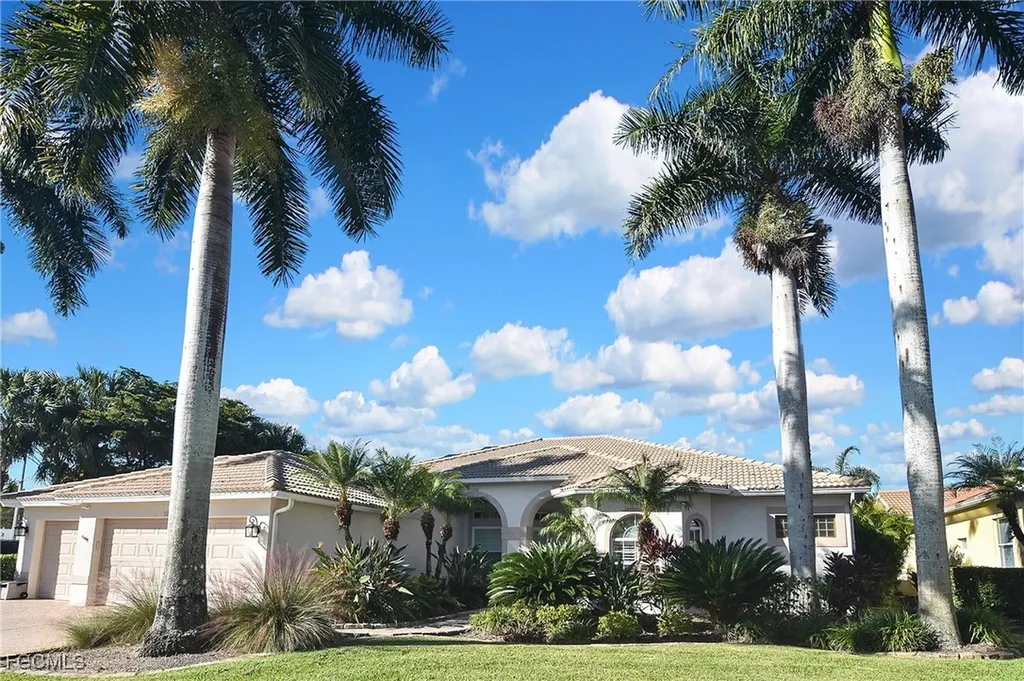 11066 Seminole Palm Way Fort Myers FL 33966