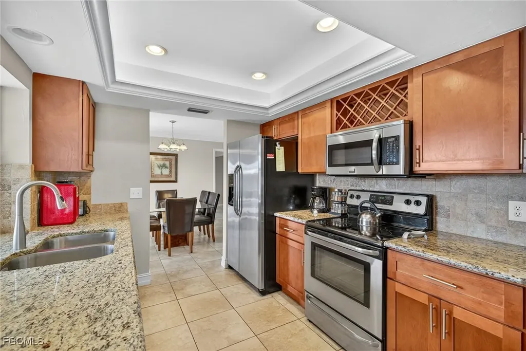 219 SE 1st Place Cape Coral FL 33990
