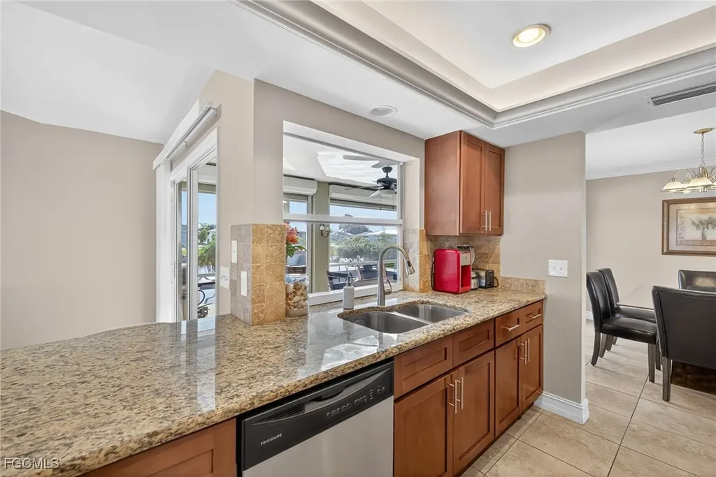 219 SE 1st Place Cape Coral FL 33990