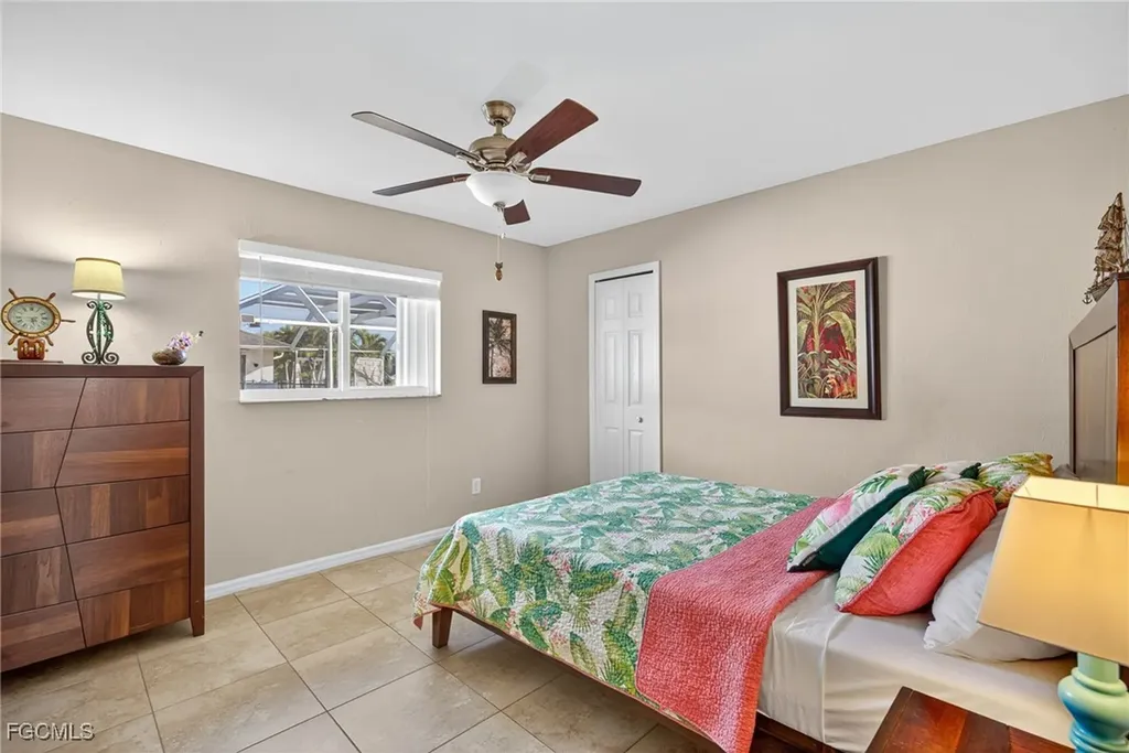 219 SE 1st Place Cape Coral FL 33990