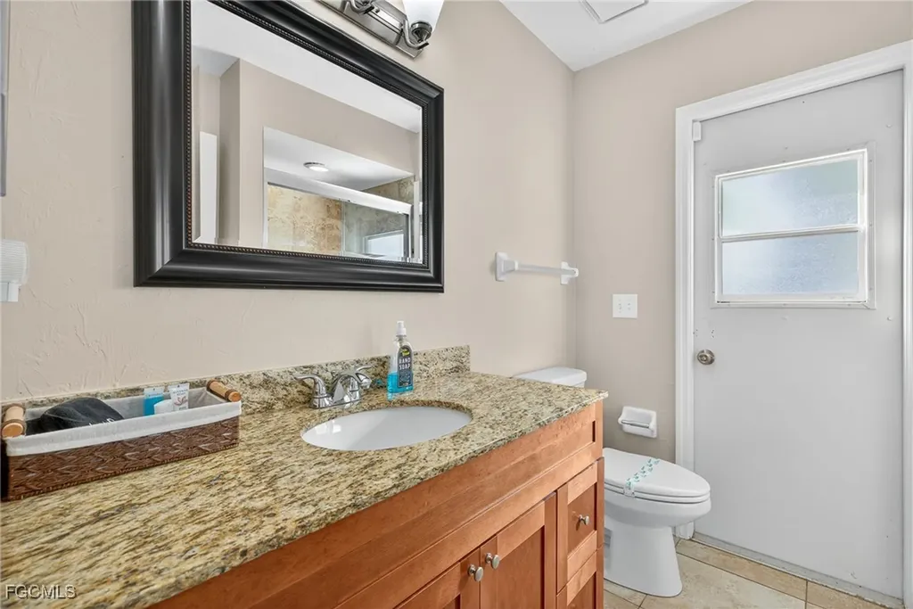 219 SE 1st Place Cape Coral FL 33990