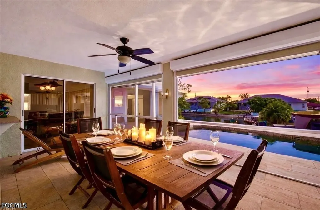 219 SE 1st Place Cape Coral FL 33990