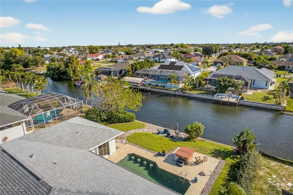 219 SE 1st Place Cape Coral FL 33990