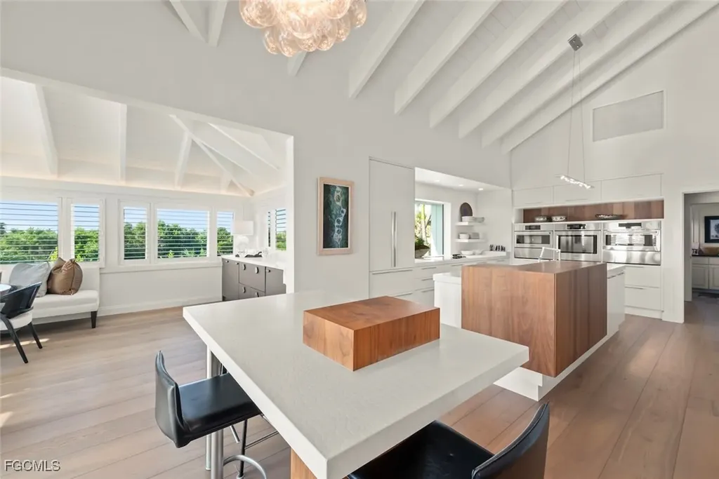 5145 Joewood Drive Sanibel FL 33957