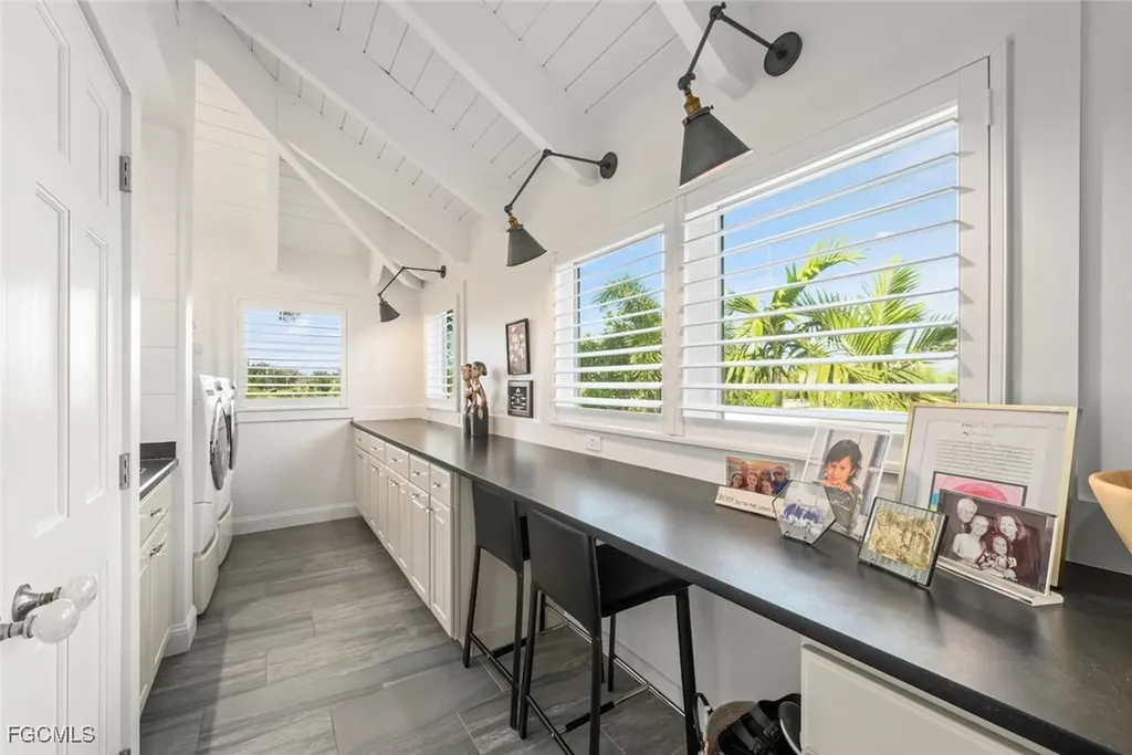 5145 Joewood Drive Sanibel FL 33957