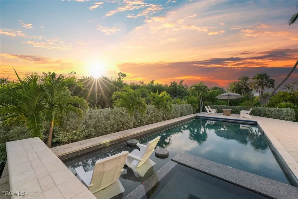 5145 Joewood Drive Sanibel FL 33957