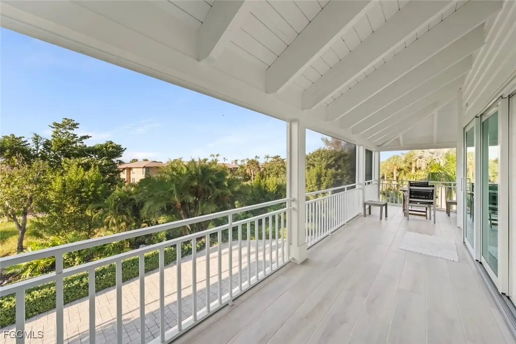 5145 Joewood Drive Sanibel FL 33957