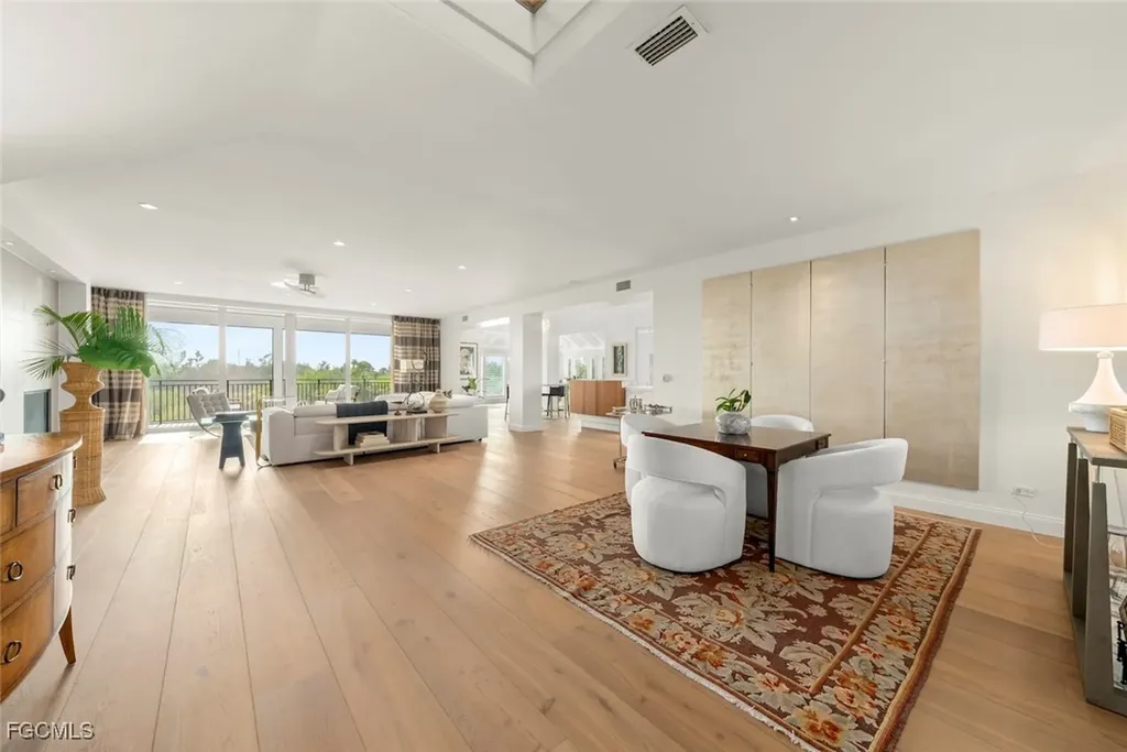 5145 Joewood Drive Sanibel FL 33957