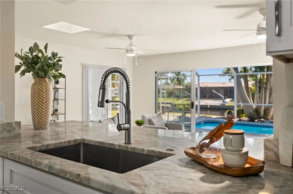 146 SW 51st Street Cape Coral FL 33914