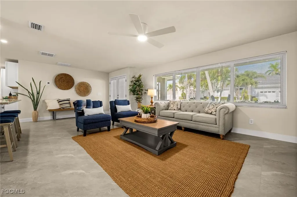 146 SW 51st Street Cape Coral FL 33914