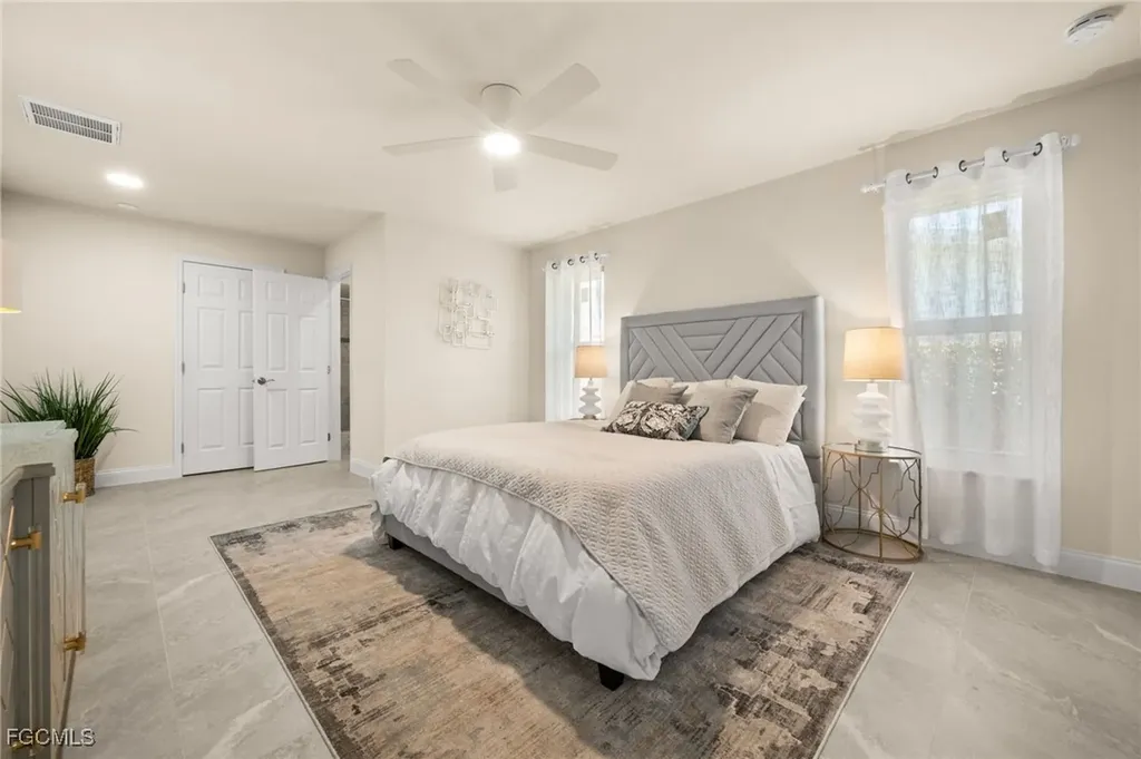 146 SW 51st Street Cape Coral FL 33914