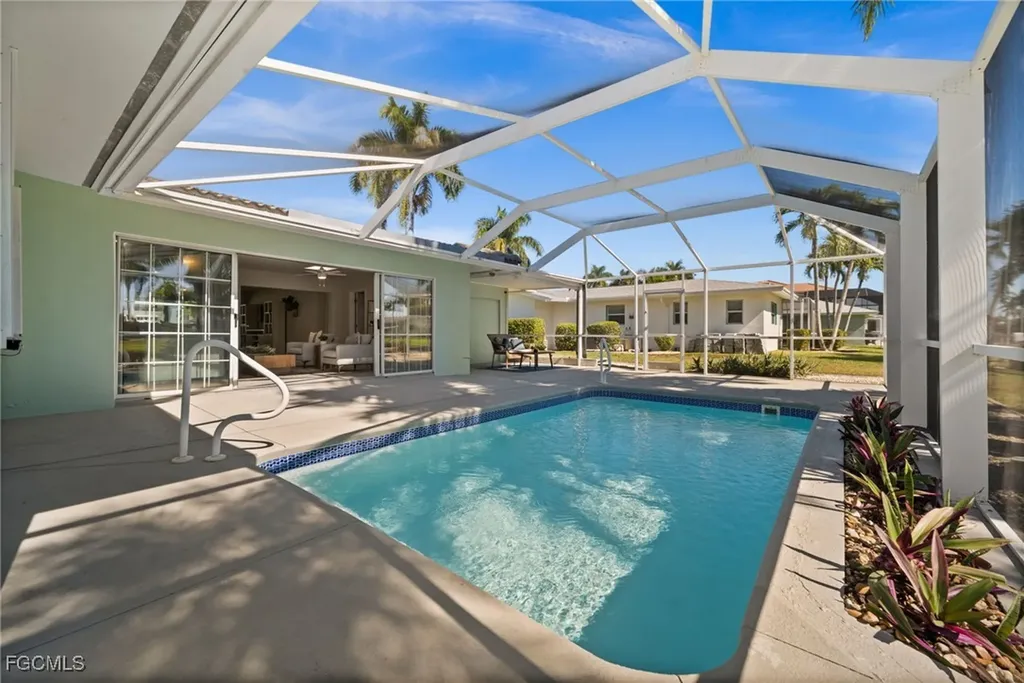 146 SW 51st Street Cape Coral FL 33914