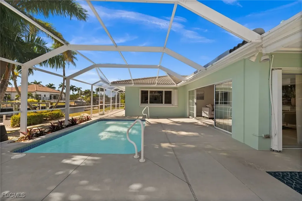 146 SW 51st Street Cape Coral FL 33914