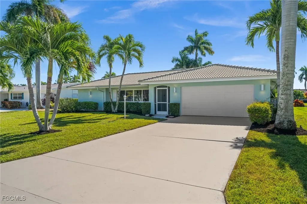 146 SW 51st Street Cape Coral FL 33914