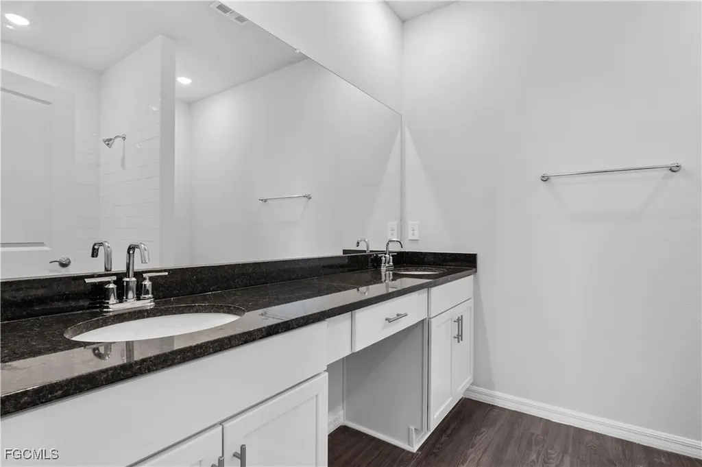 3901 NE 19th Avenue Cape Coral FL 33909