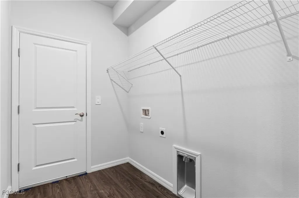 3901 NE 19th Avenue Cape Coral FL 33909