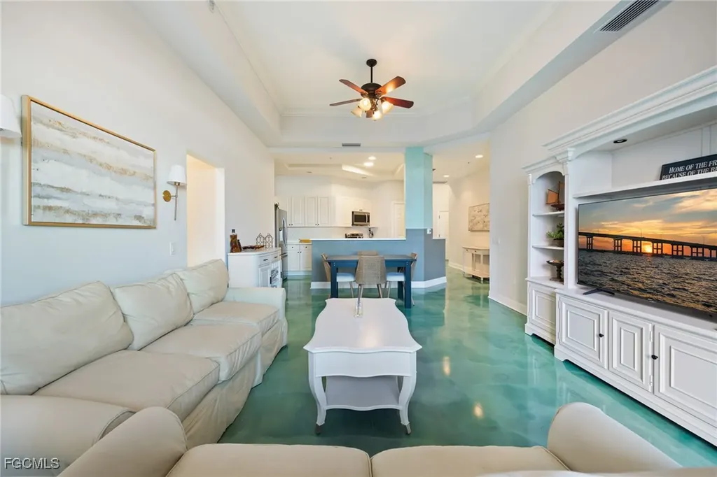 2743 1st Street Fort Myers FL 33916