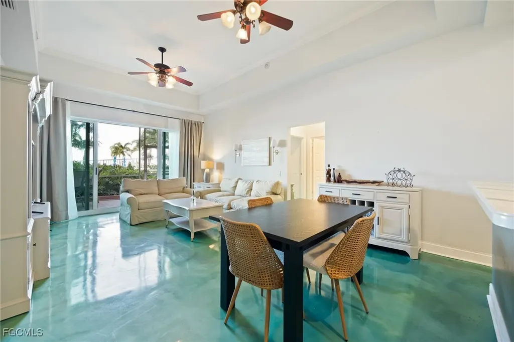 2743 1st Street Fort Myers FL 33916
