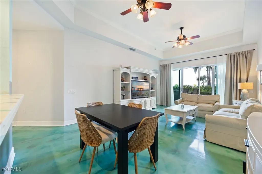 2743 1st Street Fort Myers FL 33916