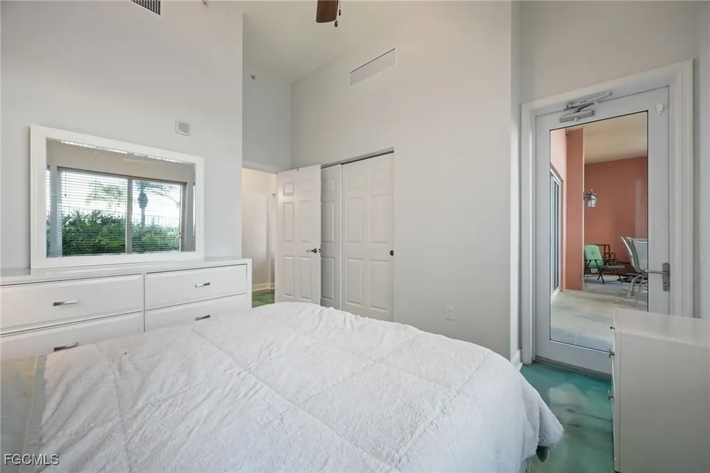 2743 1st Street Fort Myers FL 33916