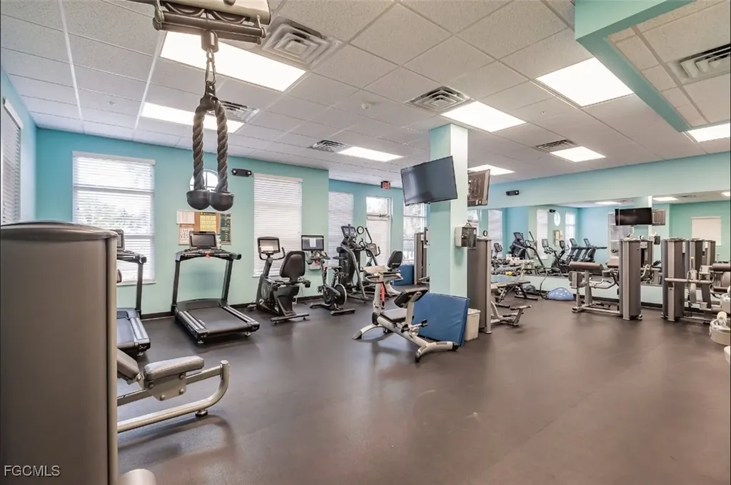 2743 1st Street Fort Myers FL 33916