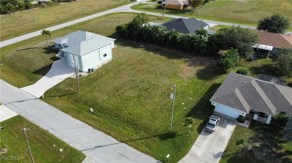 2226 NE 15th Terrace Cape Coral FL 33909