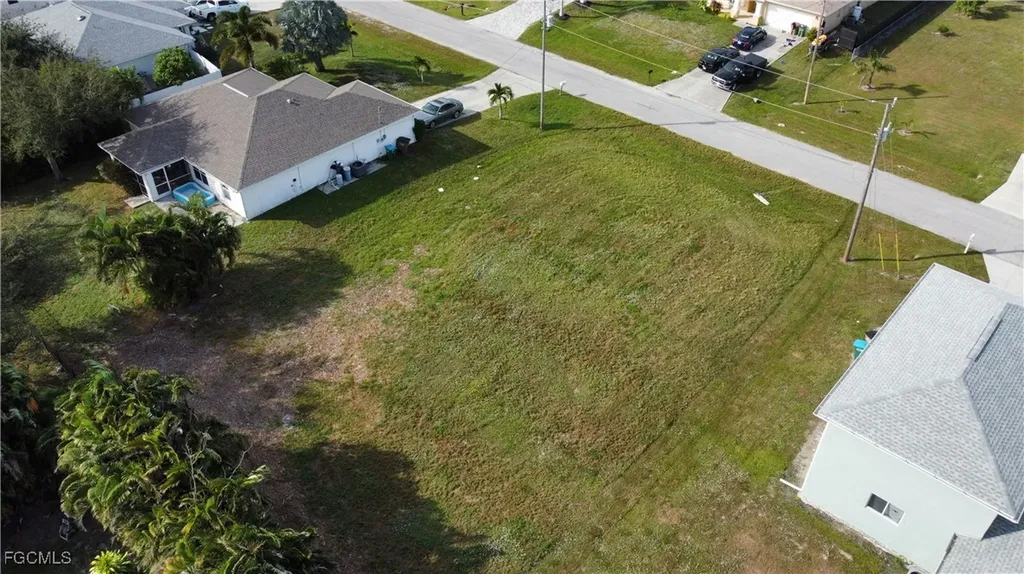 2226 NE 15th Terrace Cape Coral FL 33909