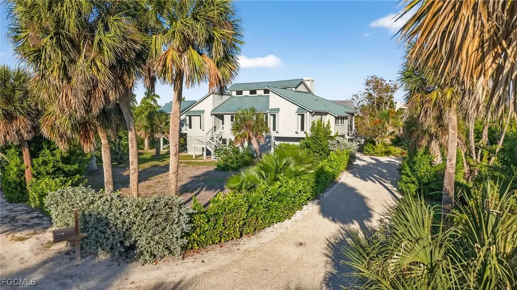 Sanibel FL, 4400 Gulf Pines Drive