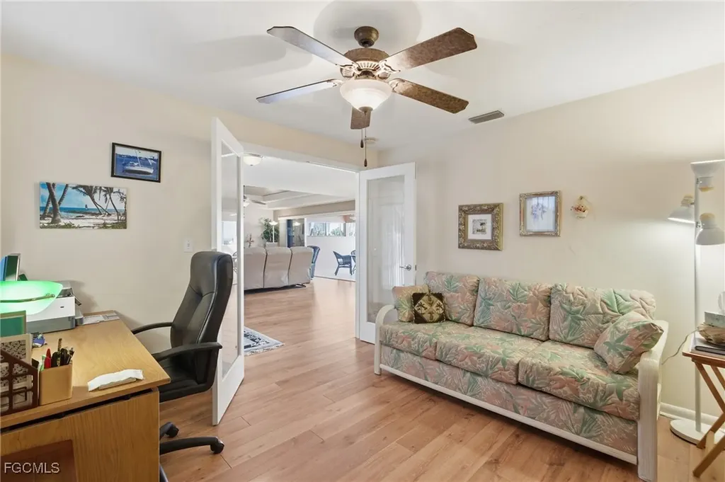3527 SE 22nd Place Cape Coral FL 33904