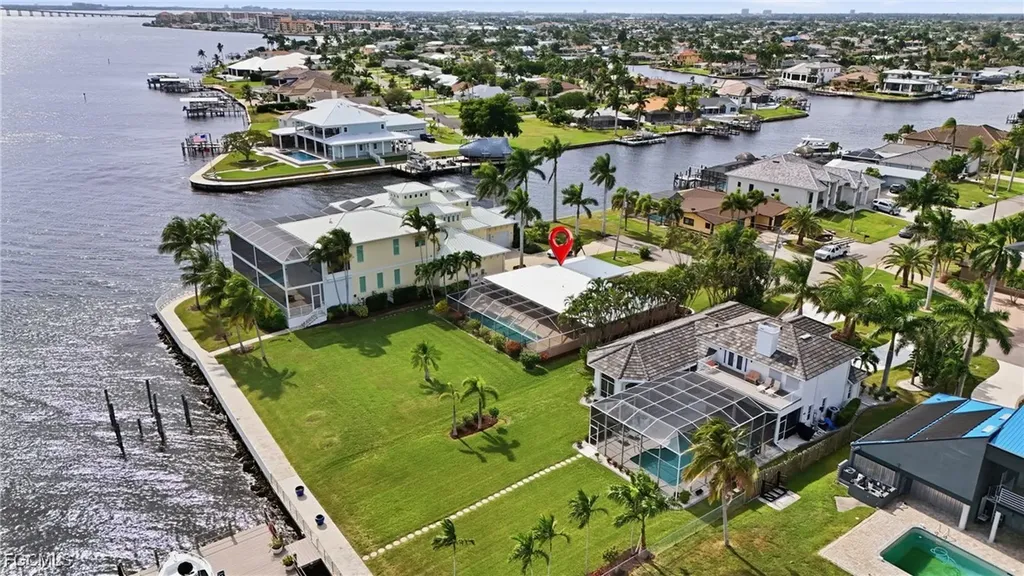 3527 SE 22nd Place Cape Coral FL 33904