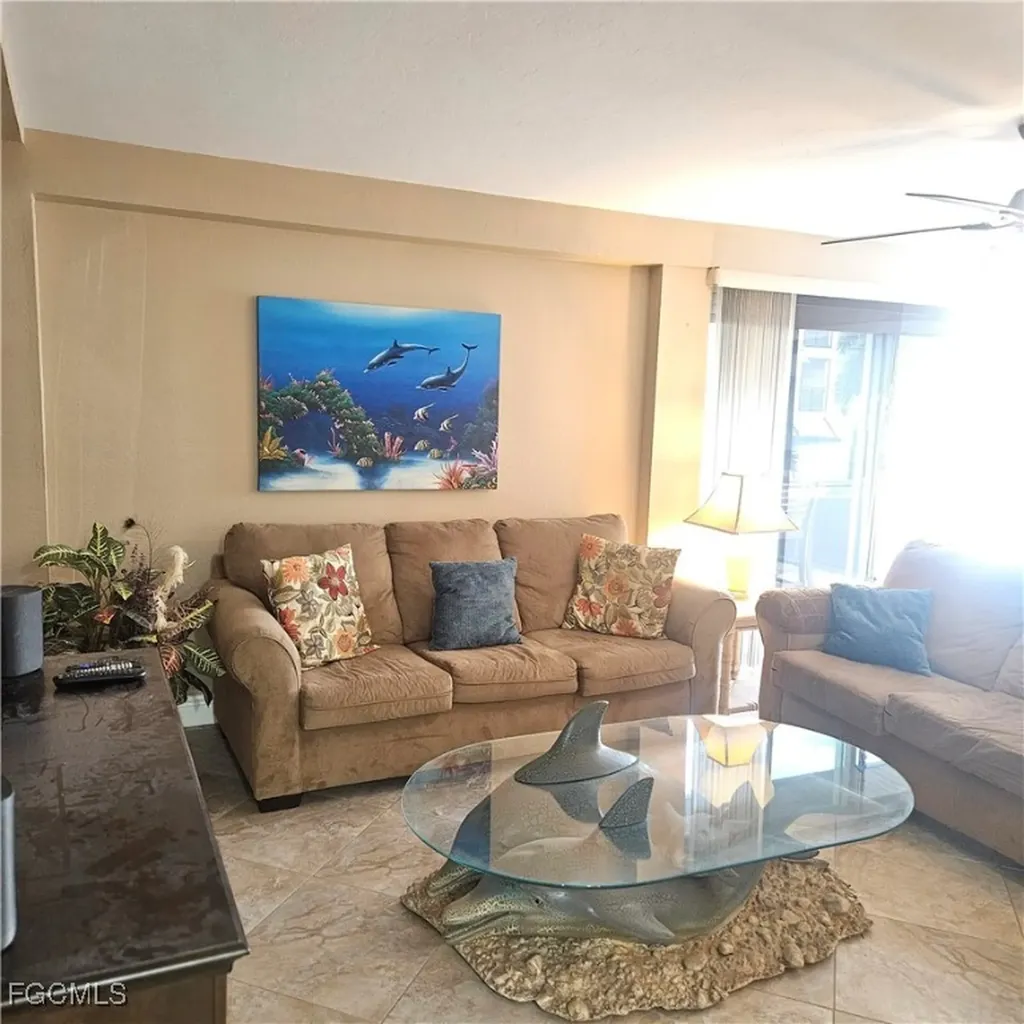 4807 Sunset Court Cape Coral FL 33904