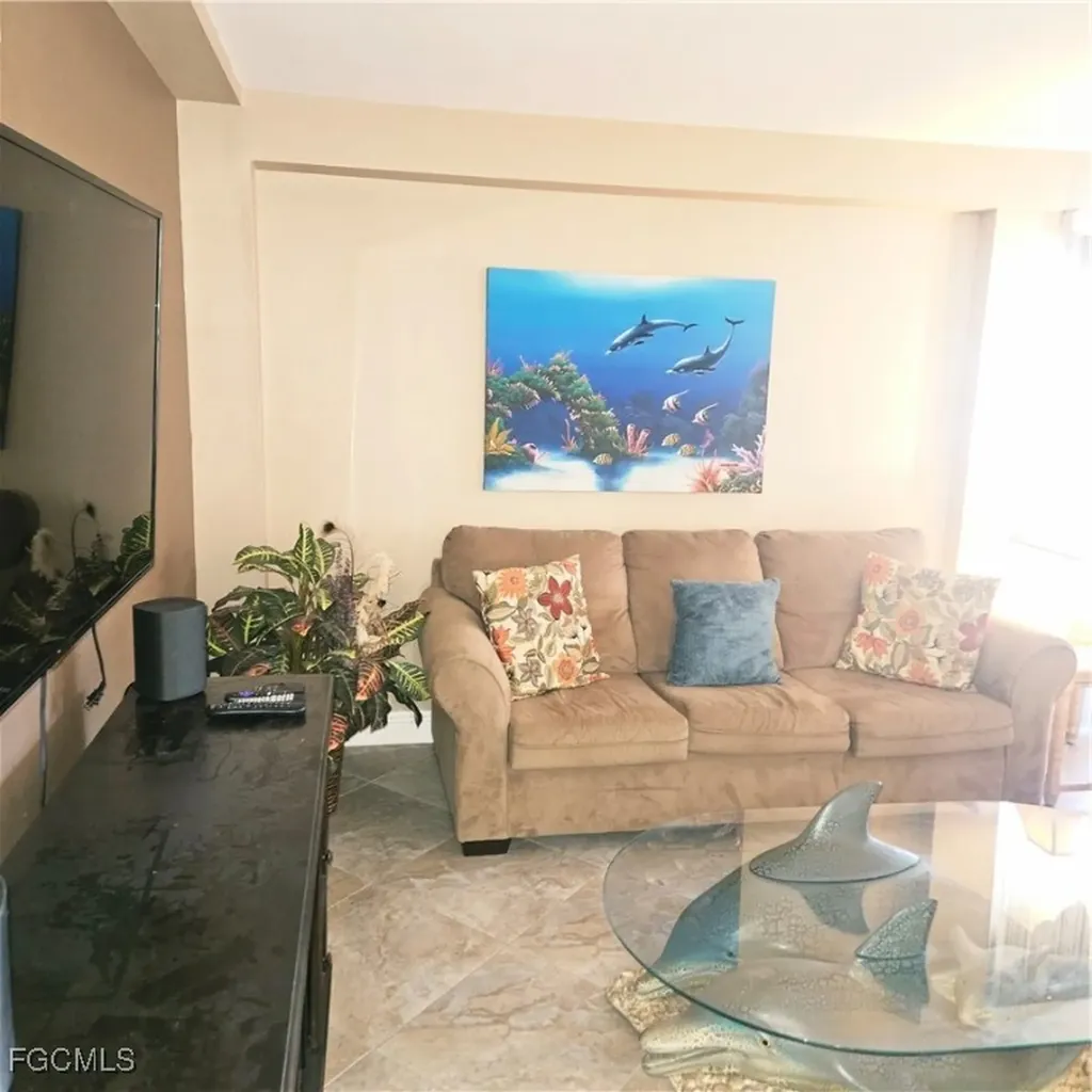 4807 Sunset Court Cape Coral FL 33904