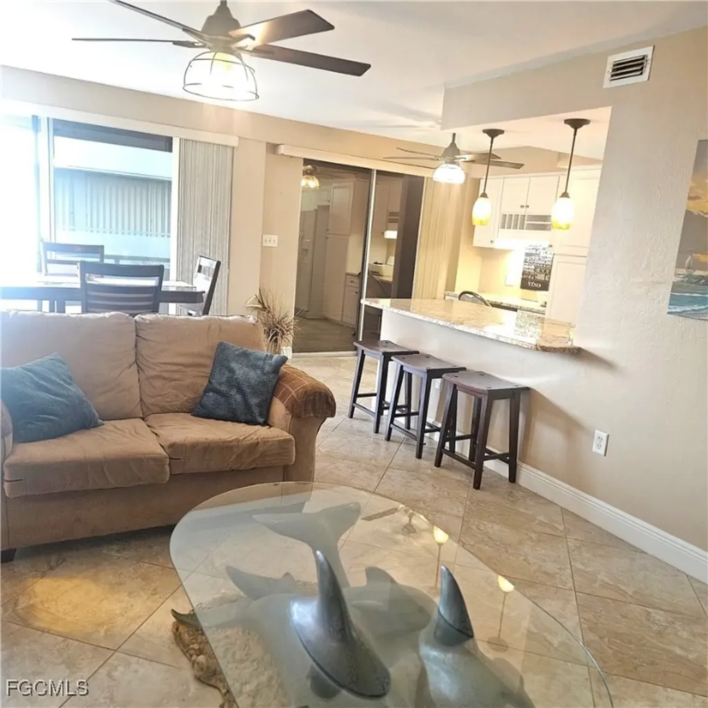 4807 Sunset Court Cape Coral FL 33904