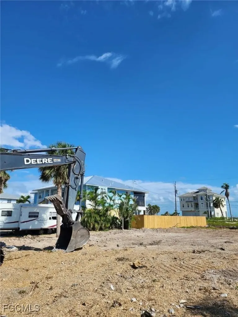 7910 Buccaneer Drive Fort Myers Beach FL 33931