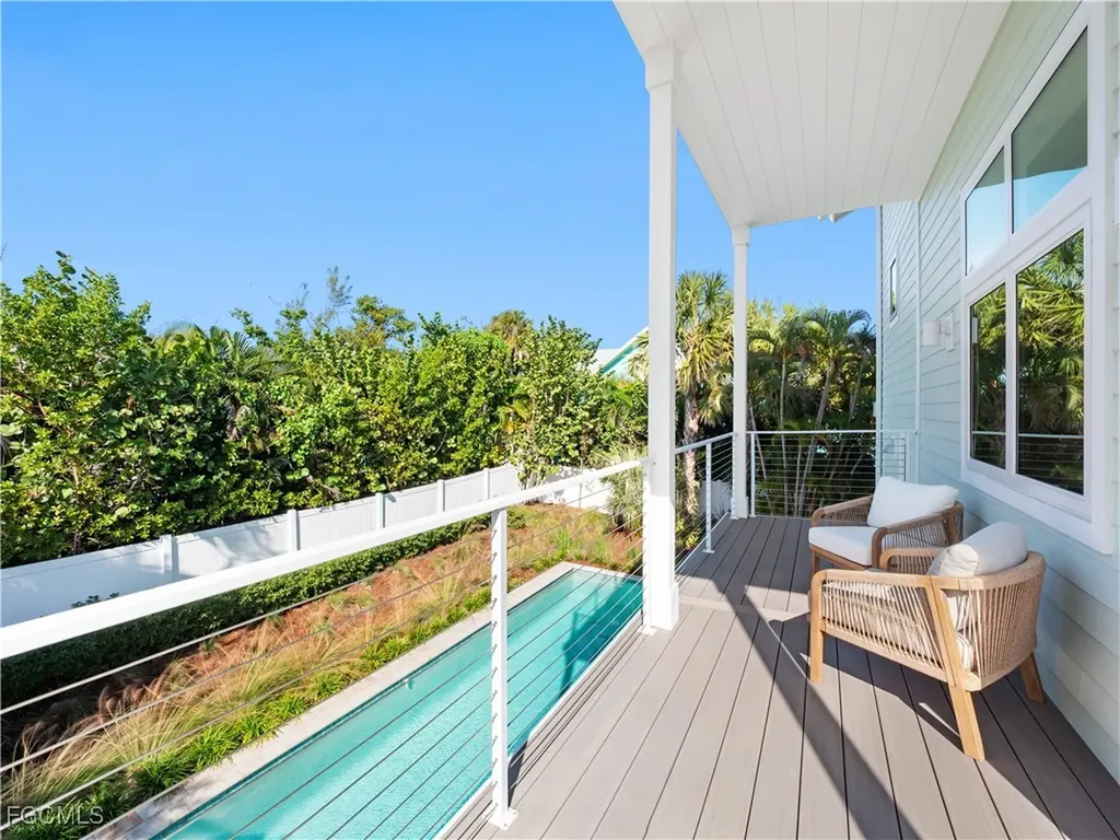 2480 Library Way Sanibel FL 33957