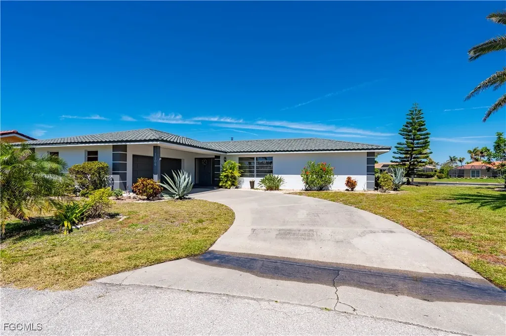 1206 Winward Court Punta Gorda FL 33950