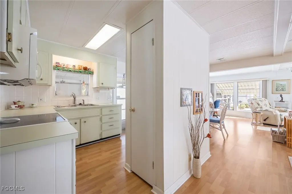 537 Palmer Boulevard North Fort Myers FL 33903