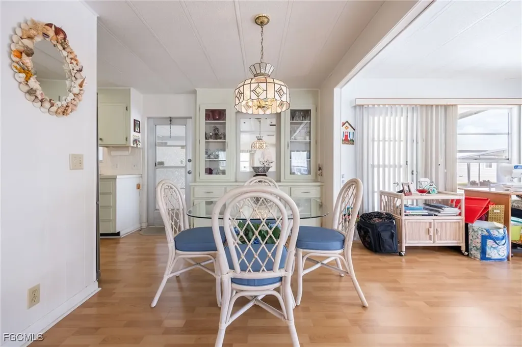 537 Palmer Boulevard North Fort Myers FL 33903