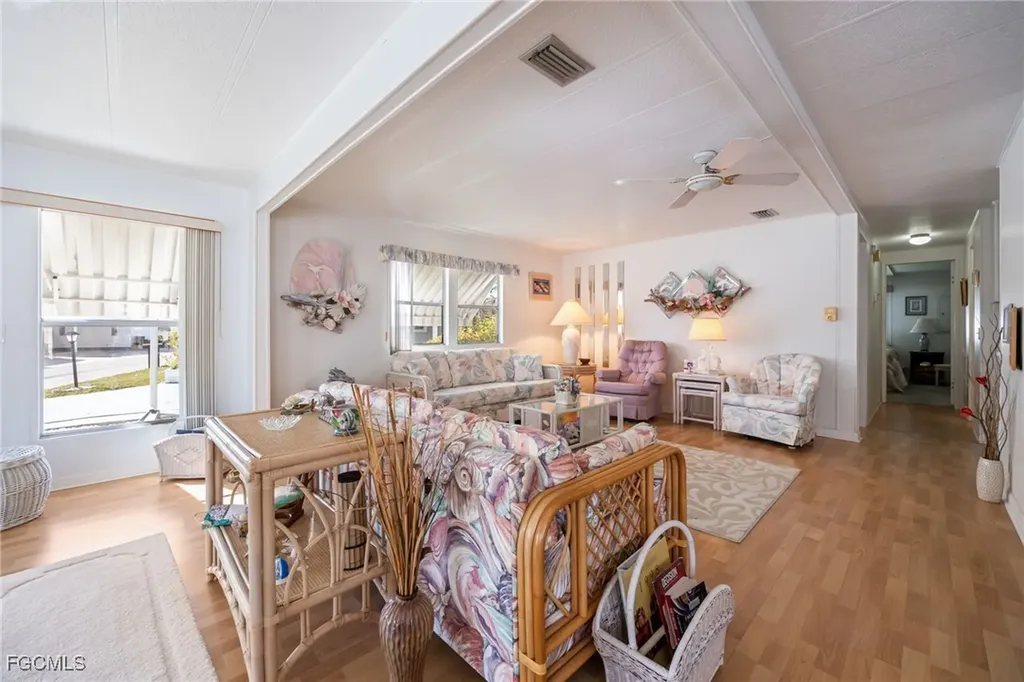 537 Palmer Boulevard North Fort Myers FL 33903