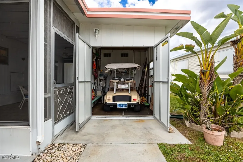 537 Palmer Boulevard North Fort Myers FL 33903