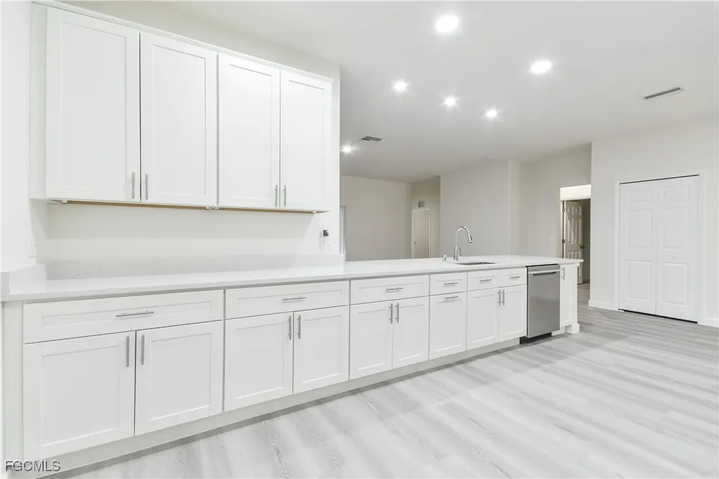 2032 NW 2nd Place Cape Coral FL 33993