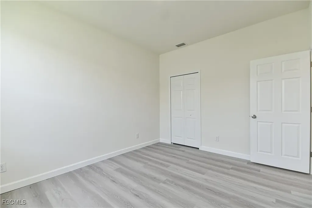 2032 NW 2nd Place Cape Coral FL 33993