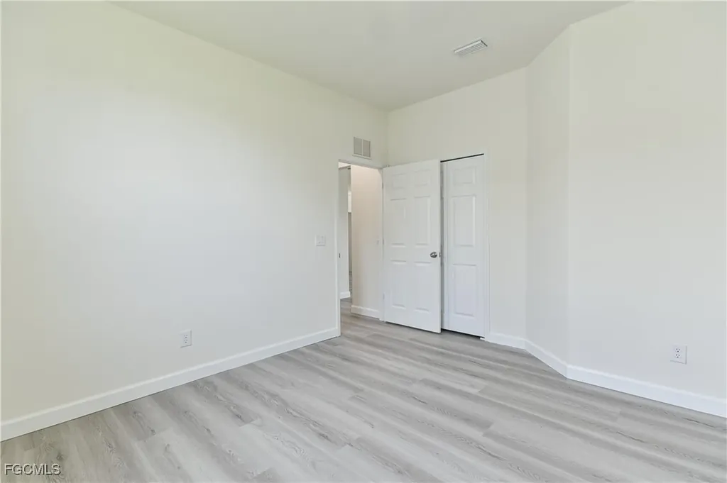 2032 NW 2nd Place Cape Coral FL 33993