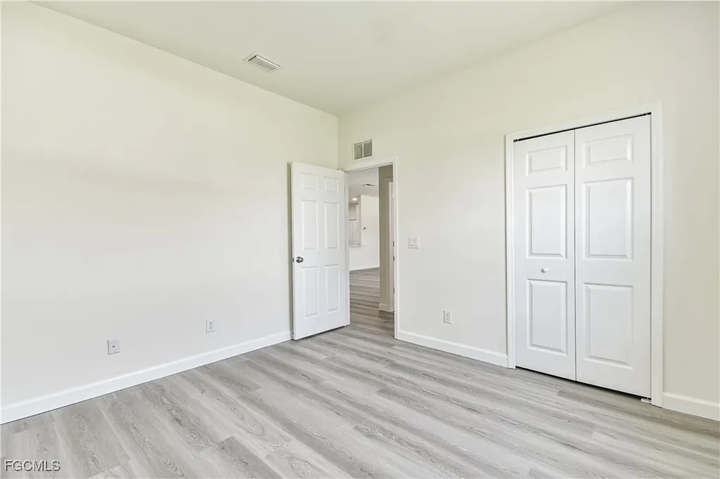 2032 NW 2nd Place Cape Coral FL 33993