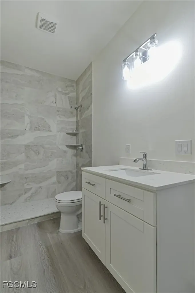 2032 NW 2nd Place Cape Coral FL 33993
